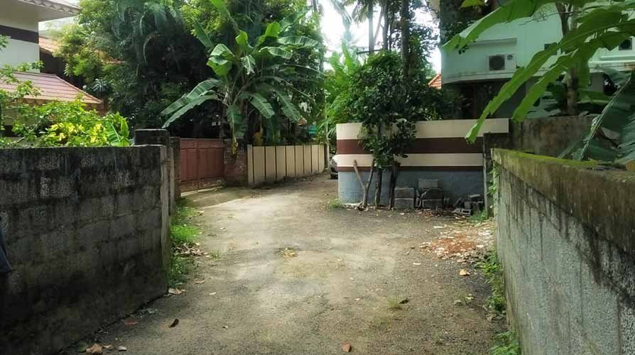 15 cent Residential land for sale in Anayara, Trivandrum