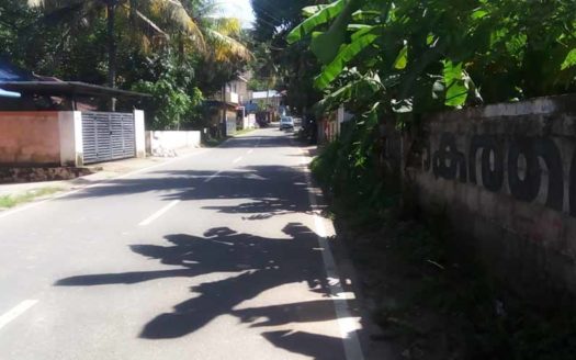 10 cent residential land for sale near Bypass road, Aakkulam