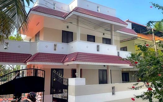 3 BHK House for sale near Chempazhanthy, Sreekariyam